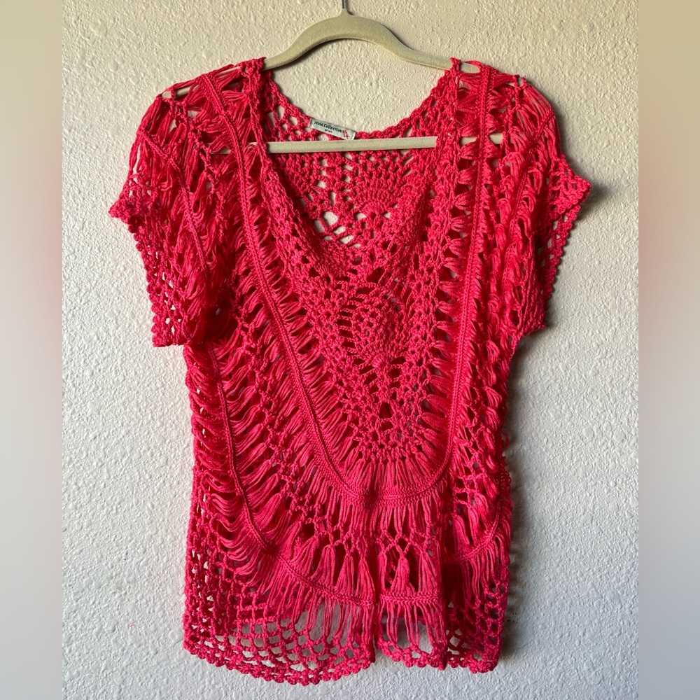 Crochet Top Size Small knit Hot pink Bikini cover top beach wear vacation